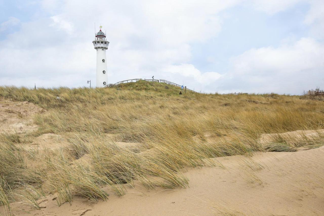 DE TRINTEL op 1e verdieping met ruim terras en zeezicht Egmond aan Zee Buitenkant foto