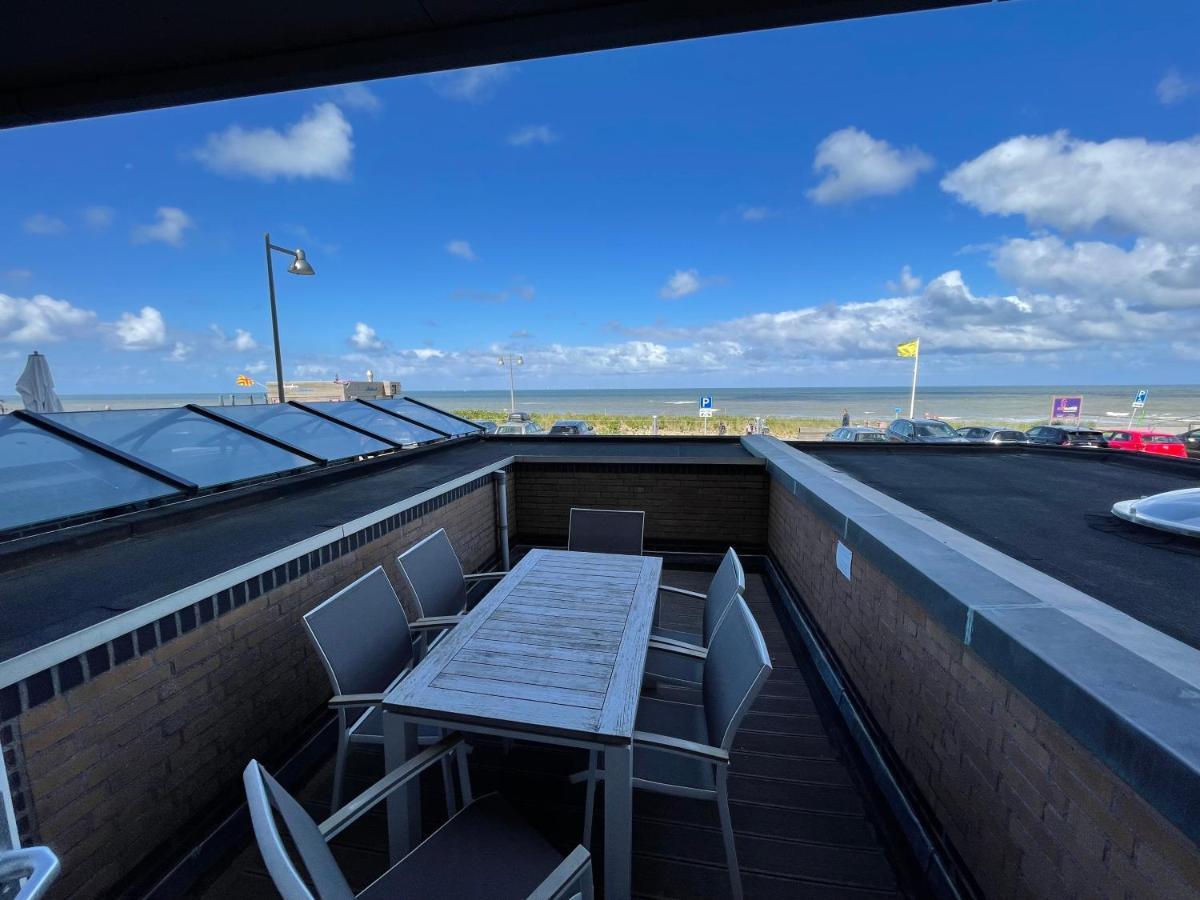 DE TRINTEL op 1e verdieping met ruim terras en zeezicht Egmond aan Zee Buitenkant foto